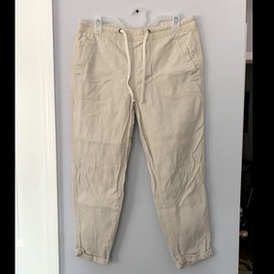 Casual, relaxed fit pants